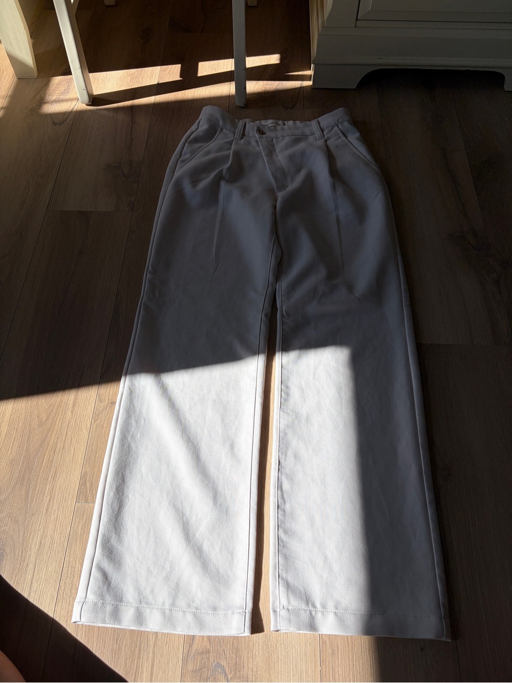 Abercrombie & Fitch Cream Pants